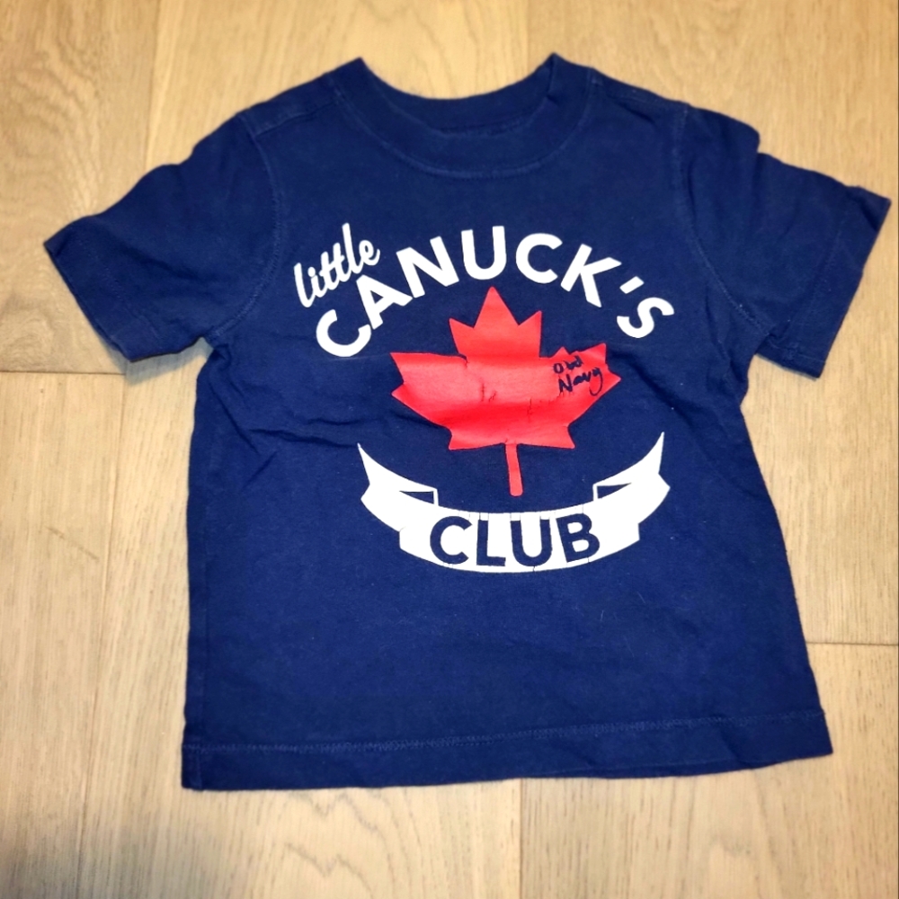 Little Canuck's Club Navy t-shirt, old navy size 18-24M